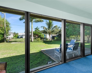 1337 Wisconsin Drive - Photo Thumbnail 26