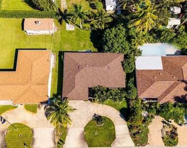 1337 Wisconsin Drive - Photo Thumbnail 34