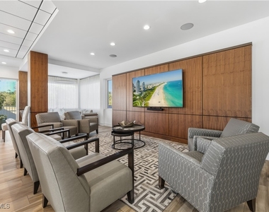 6361 Pelican Bay Boulevard - Photo Thumbnail 25