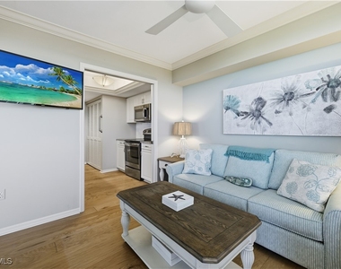 6361 Pelican Bay Boulevard - Photo Thumbnail 18