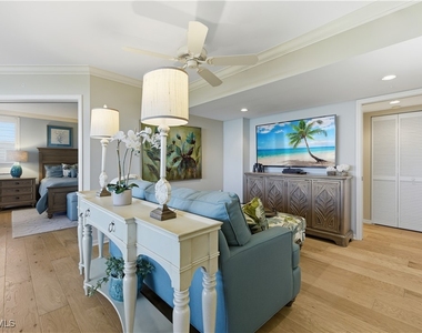 6361 Pelican Bay Boulevard - Photo Thumbnail 4