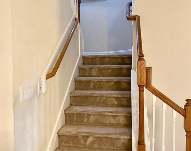 518 Remington Chase Court - Photo Thumbnail 23