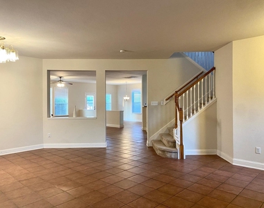518 Remington Chase Court - Photo Thumbnail 17