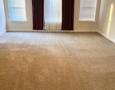 518 Remington Chase Court - Photo Thumbnail 20