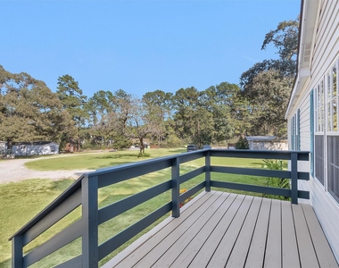 11261 Rose Road - Photo Thumbnail 3
