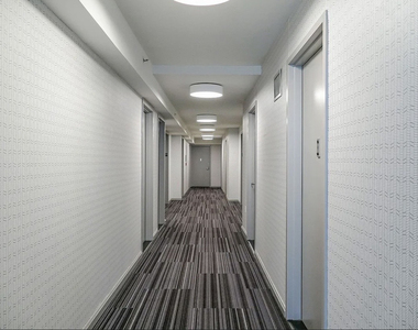 150 East 44th Street, Unit 18h - Photo Thumbnail 15