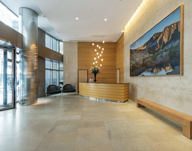 150 East 44th Street, Unit 18h - Photo Thumbnail 19