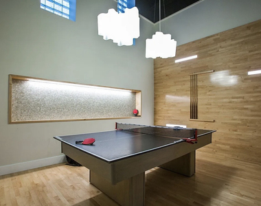 150 East 44th Street, Unit 18h - Photo Thumbnail 13