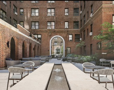 160 East 48th Street, Unit 14-l2 - Photo Thumbnail 6