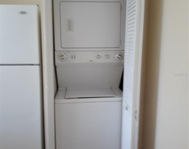 251 Caribbean Drive - Photo Thumbnail 7