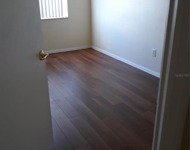 251 Caribbean Drive - Photo Thumbnail 13
