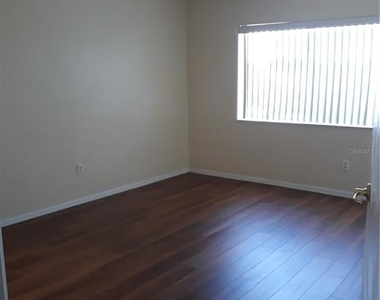 251 Caribbean Drive - Photo Thumbnail 15