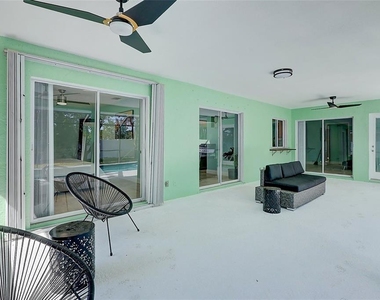 238 Sw Grove Avenue - Photo Thumbnail 34