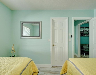 238 Sw Grove Avenue - Photo Thumbnail 30
