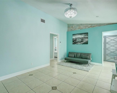 238 Sw Grove Avenue - Photo Thumbnail 23