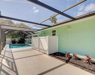 238 Sw Grove Avenue - Photo Thumbnail 39