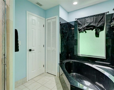 238 Sw Grove Avenue - Photo Thumbnail 22