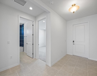 16397 Preservation Boulevard - Photo Thumbnail 6