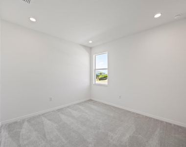 16397 Preservation Boulevard - Photo Thumbnail 10