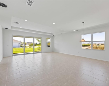 16397 Preservation Boulevard - Photo Thumbnail 23