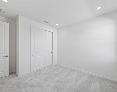 16397 Preservation Boulevard - Photo Thumbnail 11