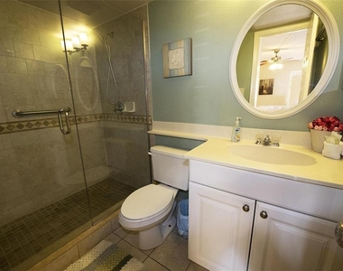 1571 S Atlantic Avenue - Photo Thumbnail 3