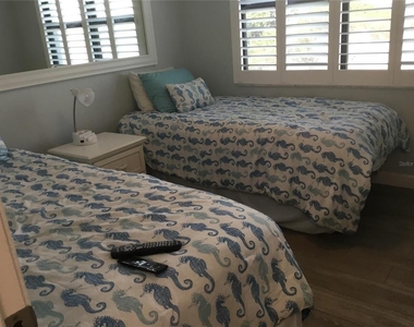 1571 S Atlantic Avenue - Photo Thumbnail 10