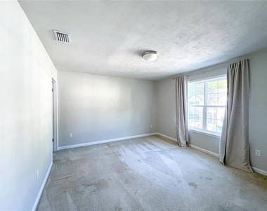 7348 Nw 47th Way - Photo Thumbnail 9