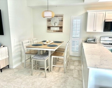 8369 Wingate Drive - Photo Thumbnail 5