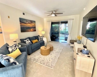 8369 Wingate Drive - Photo Thumbnail 6