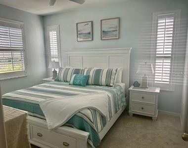 8369 Wingate Drive - Photo Thumbnail 10