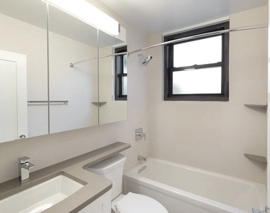 151-155 East 31st Street, Unit W14h - Photo Thumbnail 4