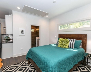 1084 Sanders Avenue Se - Photo Thumbnail 22
