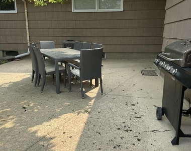 172 Larchwood Avenue - Photo Thumbnail 32
