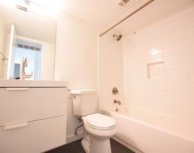 5404 Reiger Avenue - Photo Thumbnail 11