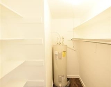 5404 Reiger Avenue - Photo Thumbnail 10