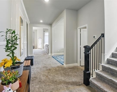 1164 Red Hawk Lane - Photo Thumbnail 2