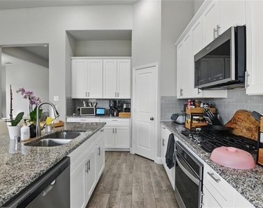 1164 Red Hawk Lane - Photo Thumbnail 5