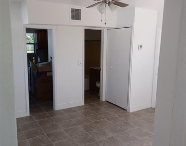 618 58th Street - Photo Thumbnail 2