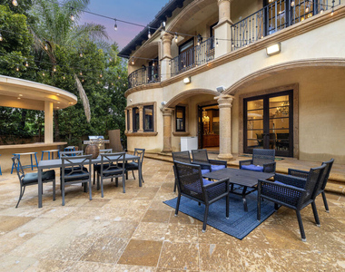 18607 Cassandra Street - Photo Thumbnail 6