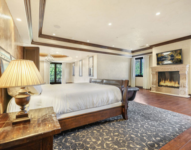 18607 Cassandra Street - Photo Thumbnail 24