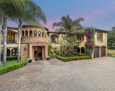 18607 Cassandra Street - Photo Thumbnail 9