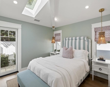 1059 Ocean Blvd - Photo Thumbnail 21