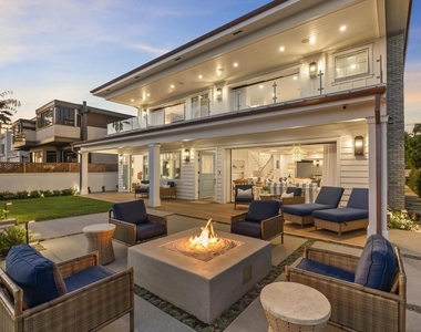 1059 Ocean Blvd - Photo Thumbnail 4