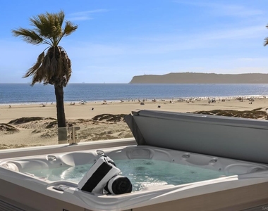 1059 Ocean Blvd - Photo Thumbnail 3