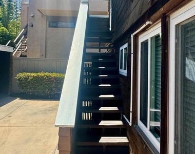 8151 Camino Del Oro - Photo Thumbnail 28
