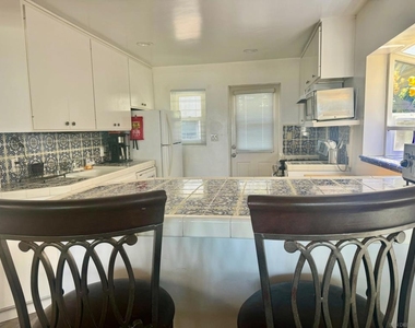8151 Camino Del Oro - Photo Thumbnail 17