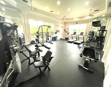 10454 Galleria Street - Photo Thumbnail 22