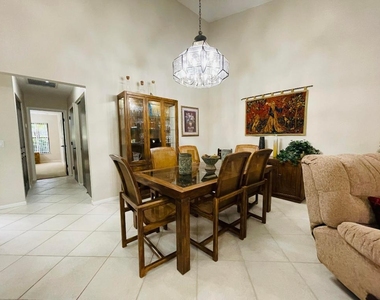 354 Sw 28th Avenue - Photo Thumbnail 3