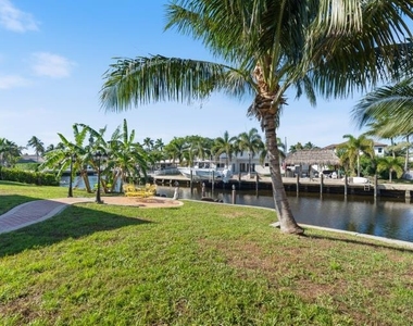 1001 Se 5 Avenue - Photo Thumbnail 15